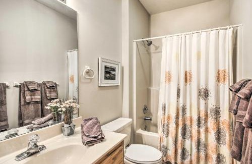 Bella Vista Casa | Home with Deck Near Lake Avalon, Boat Ramp and Golf!
