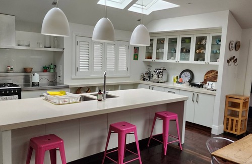 Karori Casa | Home with Hot Tub, Heated Pool & Tennis Court