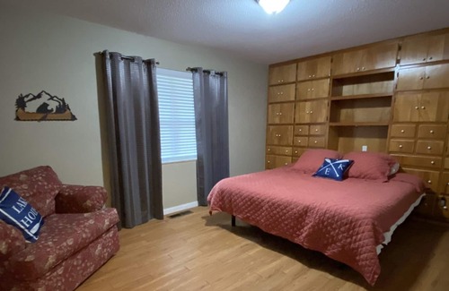 Mead Casa | Home with lake view and lake access 2 min away