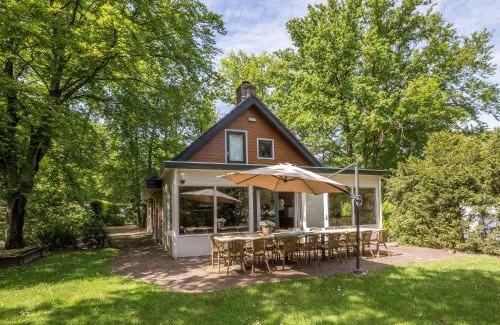 De Bult Casa | Home with lots of privacy, in the forest
