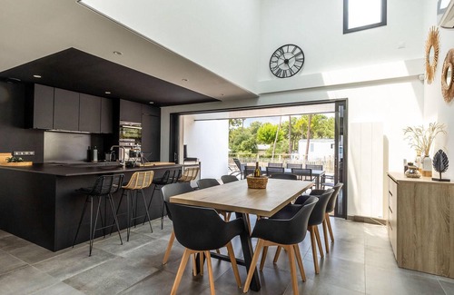 Saint-Jean-de-Monts Casa | Home with private pool
