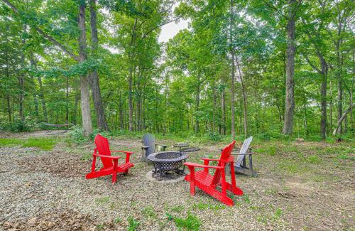 Wright City Casa | Home with Trail Access on 19 Acres in Wright City!
