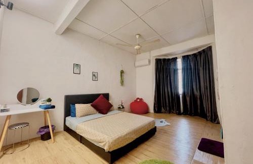 Central Seberang Perai Casa | Home10#6pax#Netflix#NearAeonAlma&Lotus#BM#