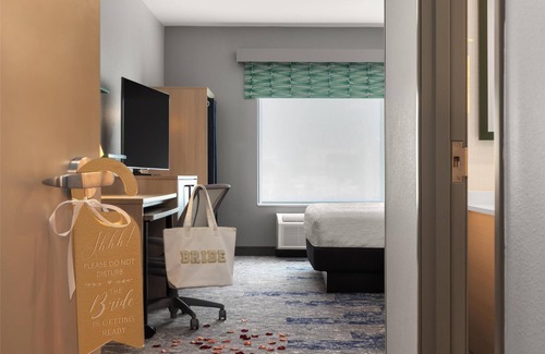 Lake Worth Hotel | Home2 Suites By Hilton Fort Worth Lake Worth