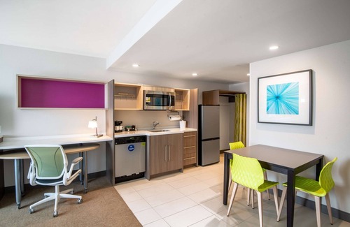 Phoenix Hotel | Home2 Suites by Hilton Phoenix Airport North, AZ