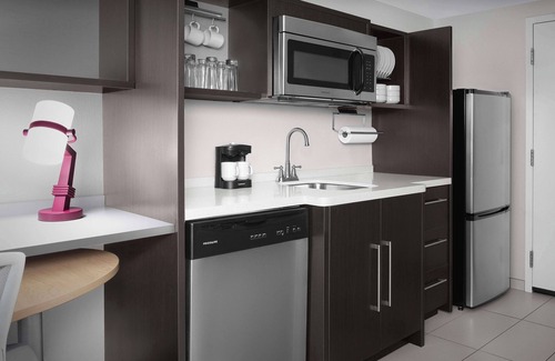 Greensboro Hotel | Home2 Suites by Hilton Greensboro Airport, NC