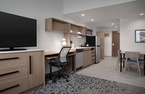 Lakeland Hotel | Home2 Suites By Hilton Lakeland North I-4