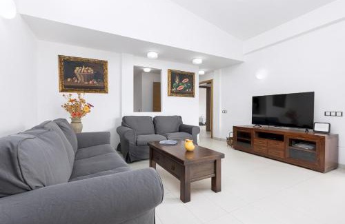 Geafond Chalet De Esquí | Home2Book Chill BBQ Hideaway in Corralejo