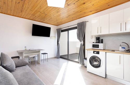 Los Gavilanes Apartamento | Home2Book Serene Stay & Sea View Terrace in Arico