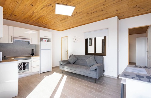 Los Gavilanes Apartamento | Home2Book Serene Stay & Sea View Terrace in Arico