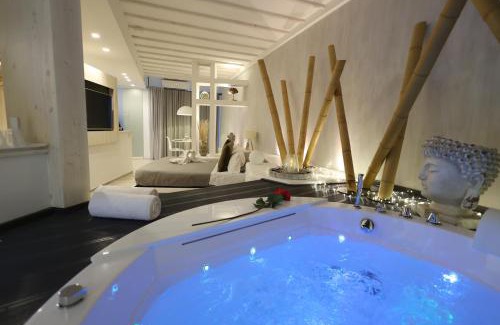 Bisceglie Cama Y Desayuno | HOME3 BED Luxury Suite&Relax