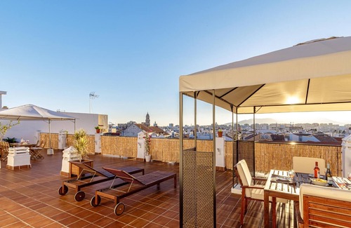 El Ejido Apartamento | HOMEABOUT LA MERCED APARTMENT X-1 (3BR 3BT)