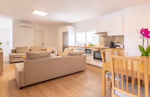 El Ejido Apartamento | HOMEABOUT LA MERCED PENTHOUSE 20 (4BR 2BT)