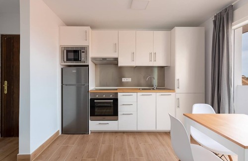 El Ejido Apartamento | HOMEABOUT LA MERCED PENTHOUSE 22 (2BR 2BT)
