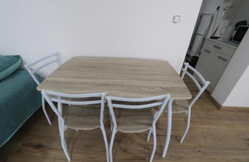 Mittelschaeffolsheim Apartamento | Homeday Studio 1 Strasbourg/Mittelschaeffolsheim