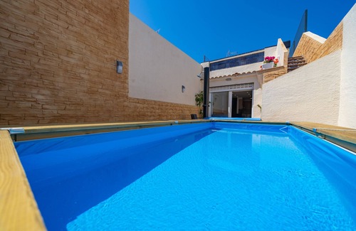 Pineda de Mar Chalet De Esquí | HomeHolidaysRentals Benoit - Costa Barcelona