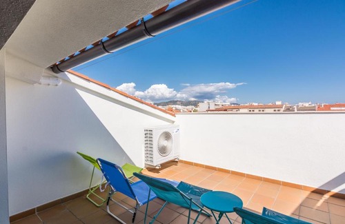 Calella Apartamento | HomeHolidaysRentals Ilusion