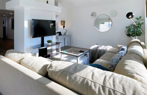 Southwest Anaheim Casa | Homeinn - Mickey's House 7’ to Disney Land Park & 8’ to Knott.