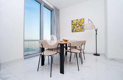 Business Bay Apartamento | Homely Apartment with Canal and Burj Khalifa view