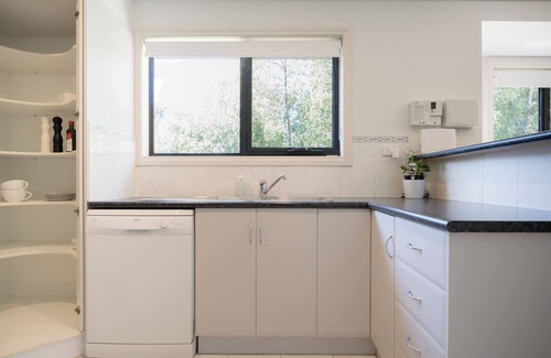 South Launceston Apartamento | Homely Unit Near the City with Parking & Wifi
