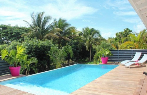 Saint-Francois Villa | Homerez - Villa de 150 m² con piscina en Saint François
