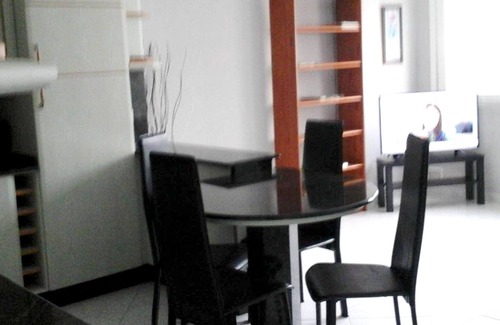 La Coruna Apartamento | Homerez - ¡A 200 m de la playa! Bonito apartamento para 5 pers. en A Coruña