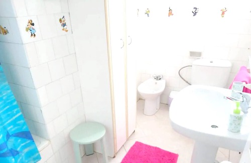 Punta Umbria Casa | Homerez - ¡A 4 m de la playa! Casa para 13 pers. con terraza en Punta Umbría