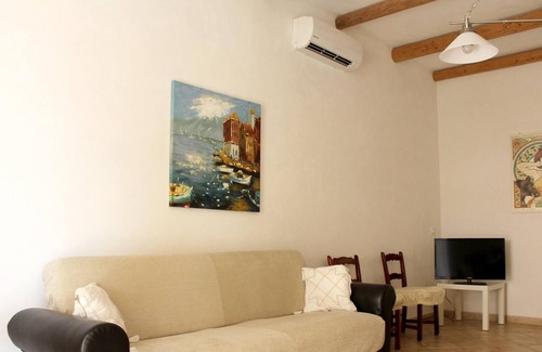 Cornino Casa | Homerez - 40 m away from the beach! House for 4 ppl. with terrace at Custonaci