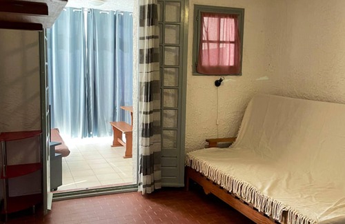 Bravone Apartamento | Homerez - ¡A 50 m de la playa! Estudio para 4 pers. con terraza en Linguizzetta