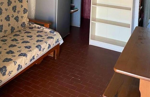 Bravone Apartamento | Homerez - ¡A 50 m de la playa! Estudio para 4 pers. con terraza en Linguizzetta