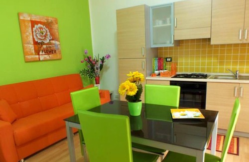San Giorgio-Librino-San Giuseppe la Rena-Zia Lisa-Villaggio Sant'Agata Apartamento | Homerez - ¡A 50 m de la playa! Apartamento para 3 pers. con piscina compartida