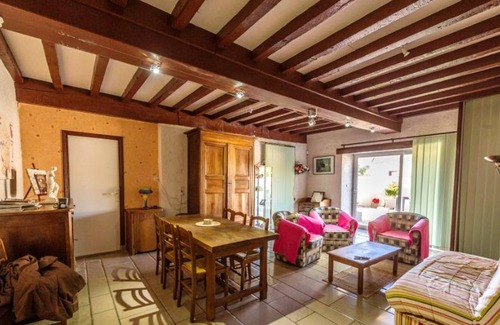 Premeaux-Prissey Casa | Homerez - Espectacular casa para 4 pers. con terraza en Premeaux-Prissey