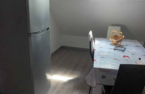 Cour-Cheverny Apartamento | Homerez - Apartamento en Cour-Cheverny