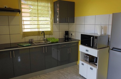 Cafeiere Apartamento | Homerez - Apartamento en Deshaies, piscina