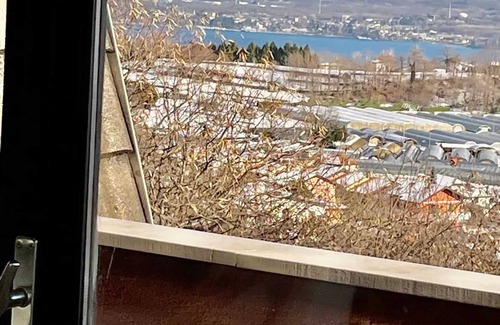 Pisano Apartamento | Homerez - Apartamento en Nebbiuno