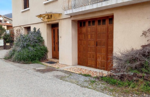 Monteux Apartamento | Homerez - Casa para 15 pers. con piscina, jardín y terraza en Monteux