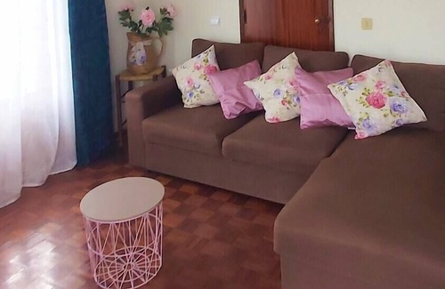 Tomar Apartamento | Homerez - Apartamento para 6 pers. con piscina y jardín en Praia do Ribatejo