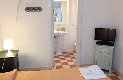 Laureto Apartamento | Homerez - Appartement 9 km away from the beach for 4 ppl. with shared pool