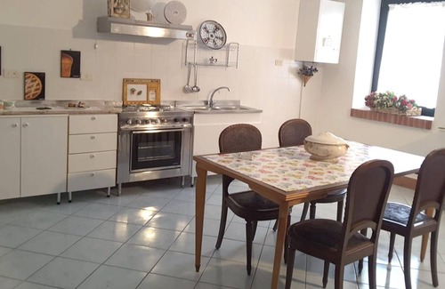 Marsico Nuovo Apartamento | Homerez - Bonito apartamento a 6 km de las pistas para 6 pers. en Marsico Nuovo