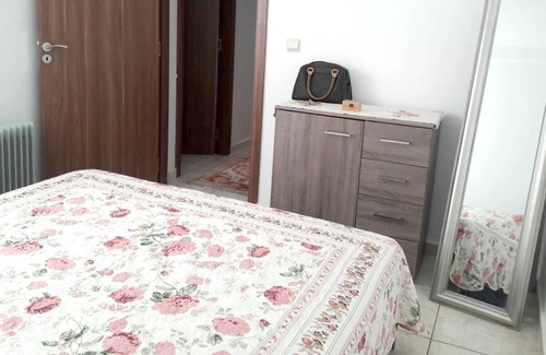 Tetouan Apartamento | Homerez - Apartamento a 1 km de la playa para 7 pers. con jardín en Tetouan