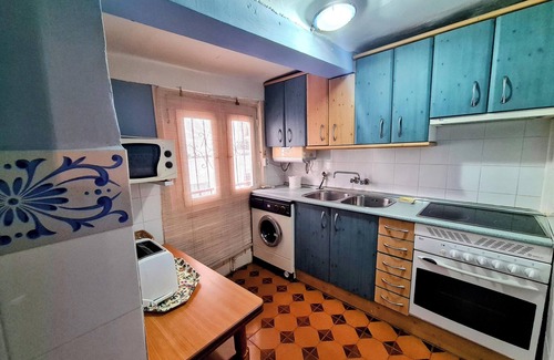 Old Town Apartamento | Homerez - Apto en Cuenca con aparcamiento