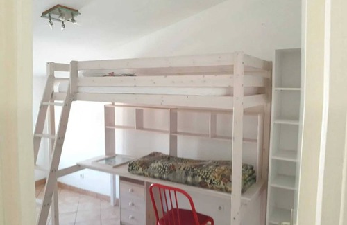 Romans-sur-Isere Apartamento | Homerez - Apt in Romans-sur-Isère - Parking incl.