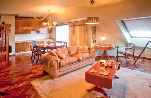Malpica de Bergantinos Apartamento | Homerez - Apto. en Malpica, vistas mar y montaña
