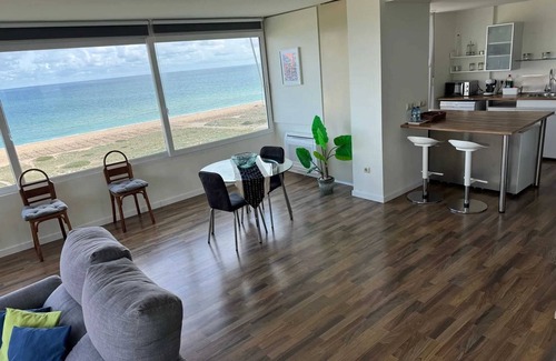 Pobles del Sud Apartamento | Homerez - Apt en Valencia vista mar