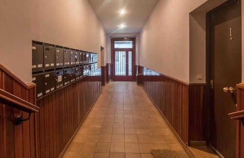 Barrio de La Latina Apartamento | Homerez - Apt Madrid - Pets Allowed