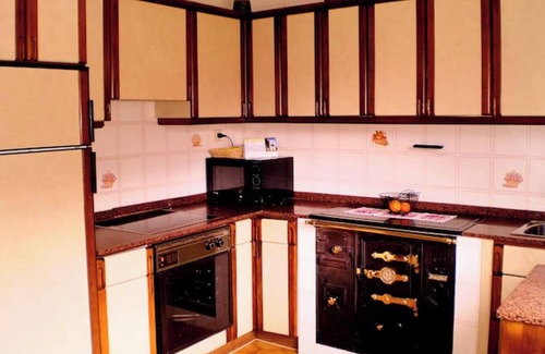 Villamayor Apartamento | Homerez - Apto. Villamayor + vista montaña