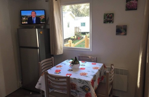 Saint-Brevin-les-Pins Casa | Homerez - Bungalow Saint-Brevin con piscina