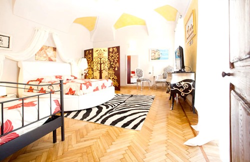 Piazza Apartamento | Homerez - Beautiful apartement for 4 ppl. with balcony at Mondovì Piazza (CN)