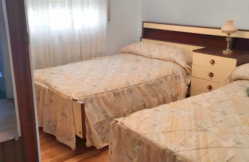 Villarcayo Apartamento | Homerez - Beautiful apartement for 8 ppl. at Villarcayo