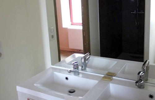 Fauverney Apartamento | Homerez - Beautiful apartement for 5 ppl. with garden and terrace at Fauverney